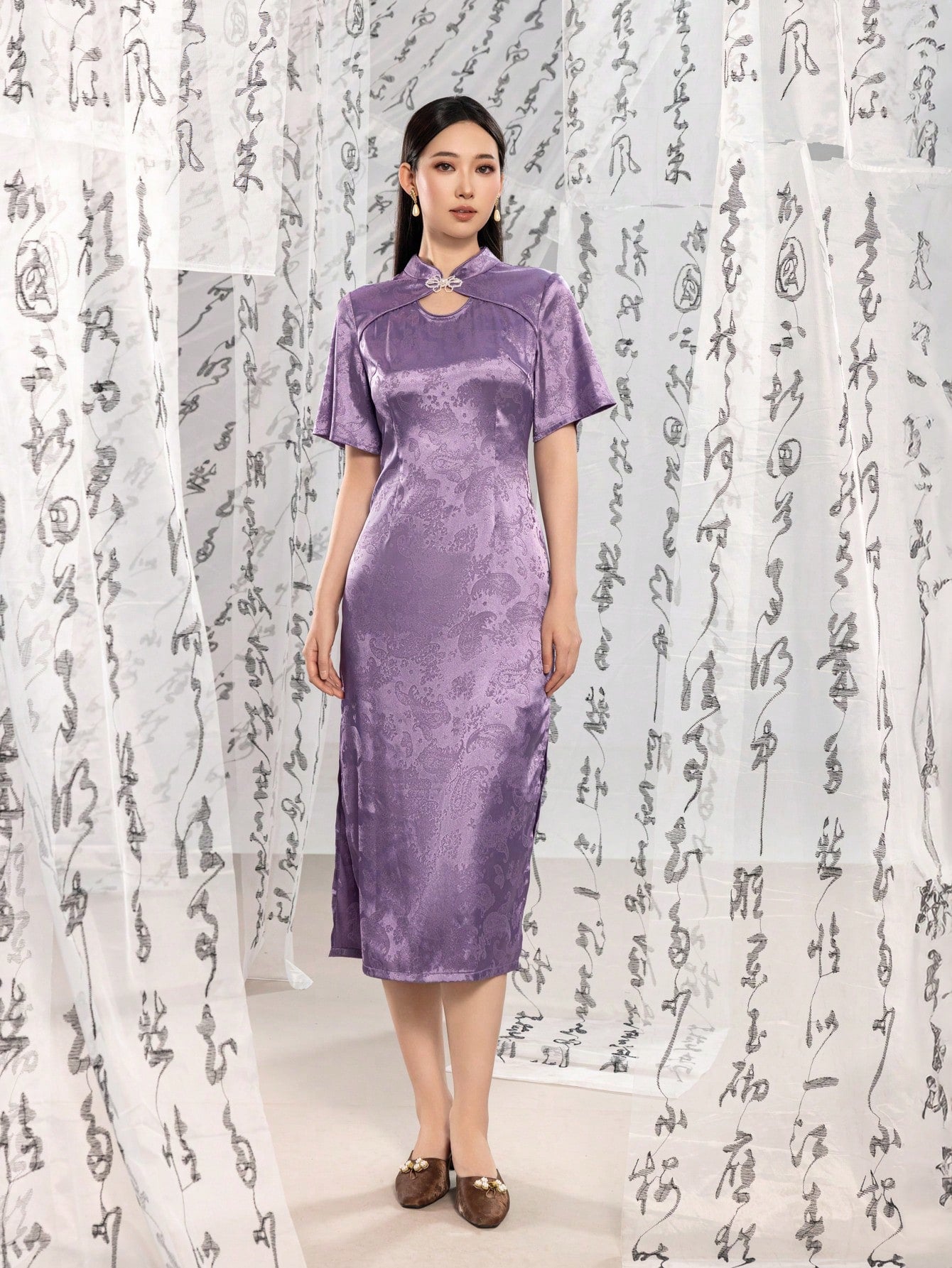 Short Sleeve Jacquard Floral Designs Split Thigh New Chinese Style Cheongsam Qipao Dress