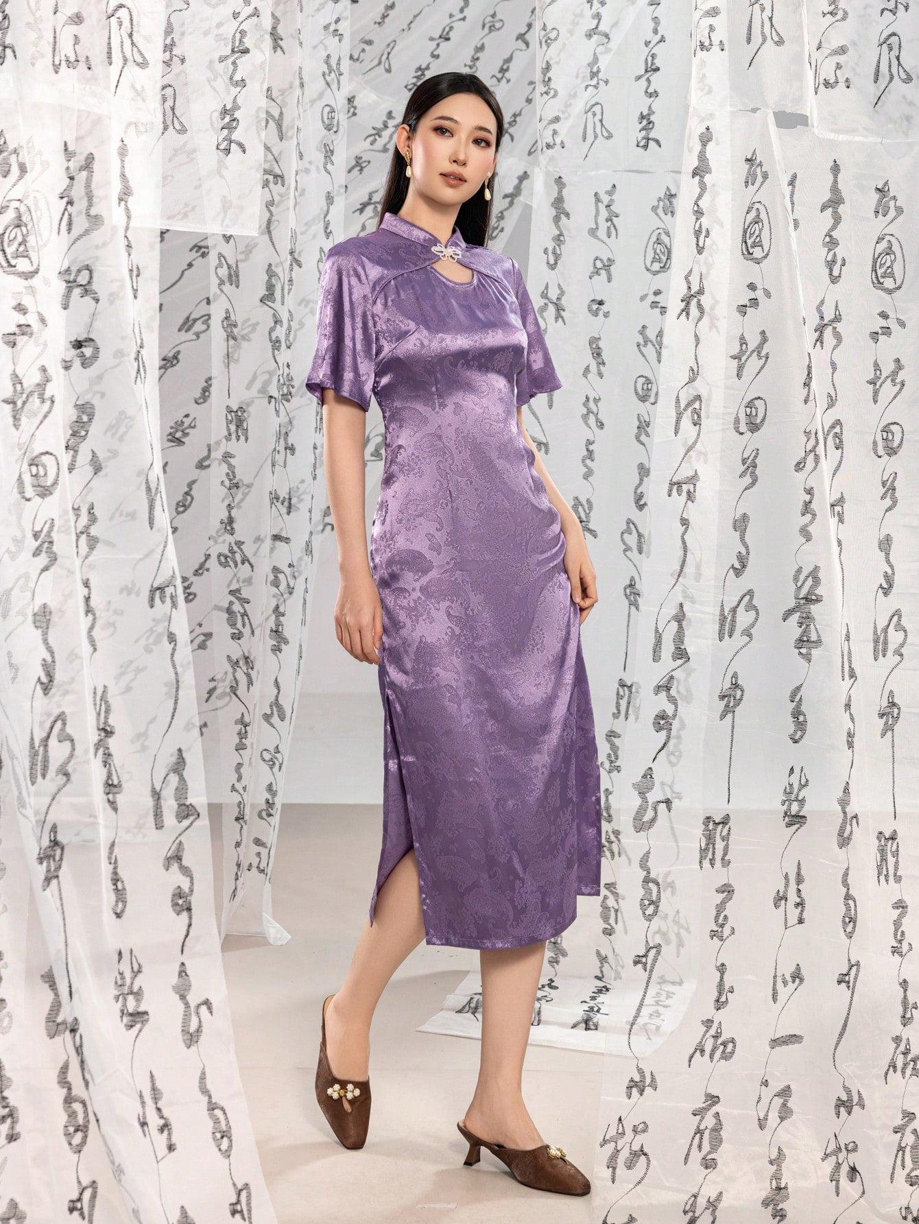 Short Sleeve Jacquard Floral Designs Split Thigh New Chinese Style Cheongsam Qipao Dress
