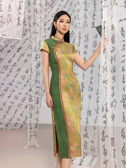 Short Sleeve Knot Button Contrast Color Split Thigh Floral Designs New Chinese Style Cheongsam Qipao Dress