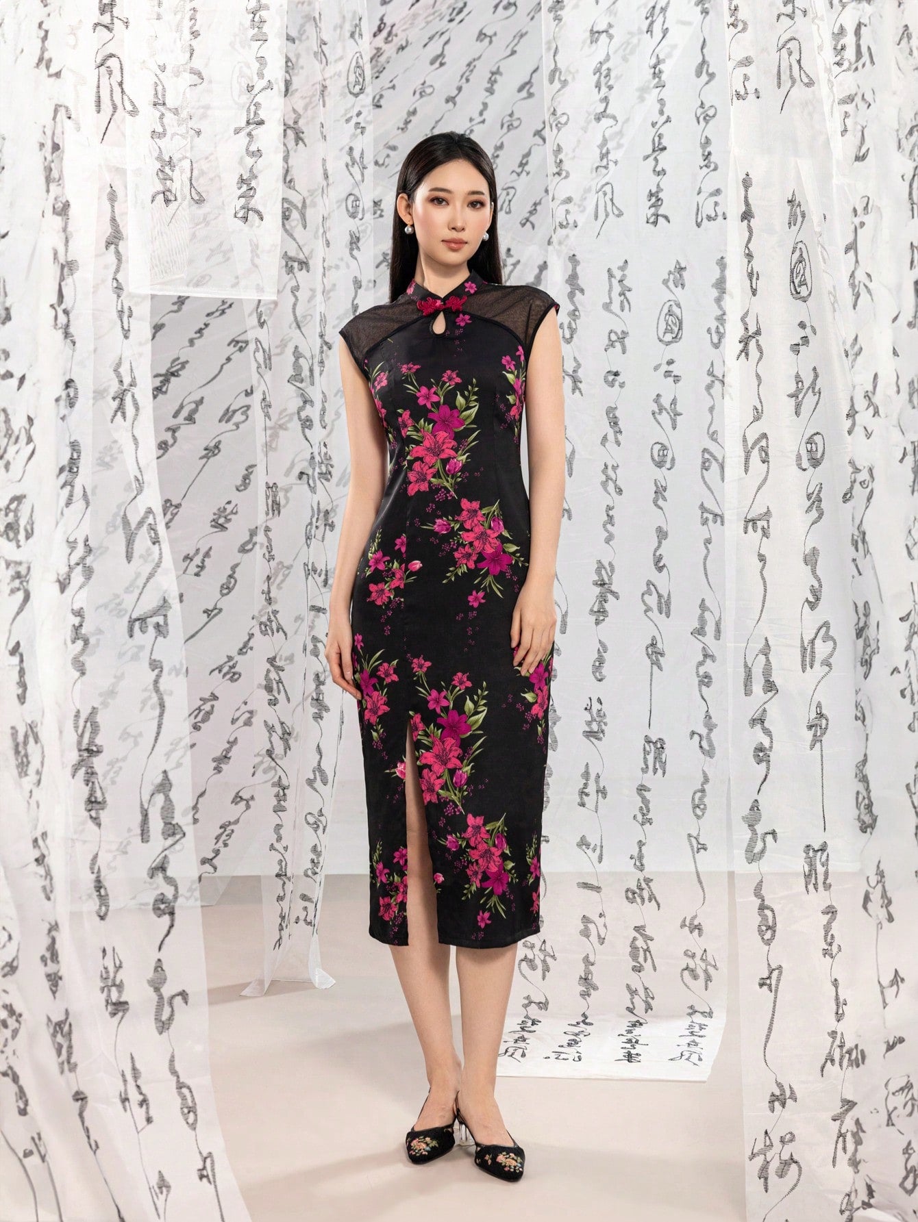 Sleeveless Drop Collar Floral Designs New Chinese Style Cheongsam Qipao Dress