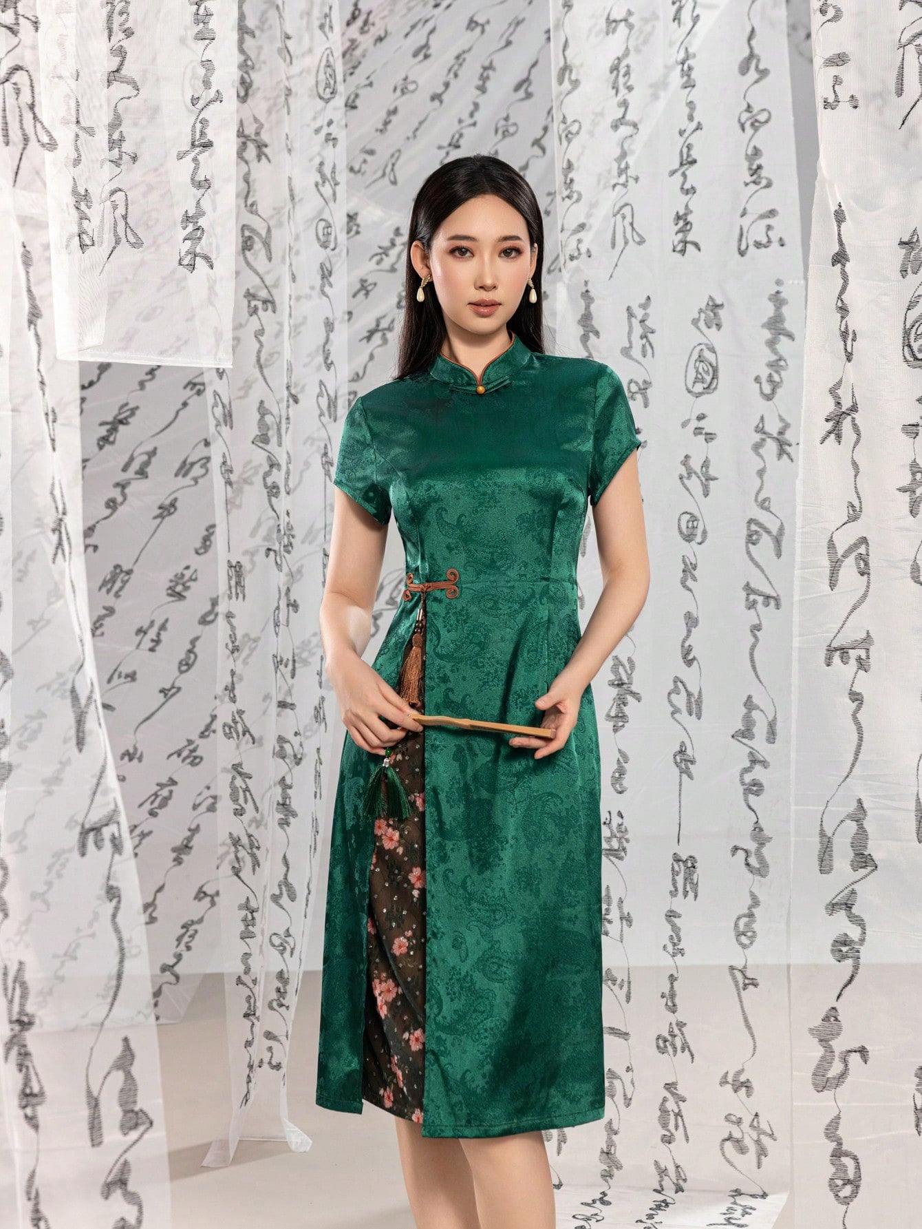 Short Sleeve Knot Button Jacquard Floral Designs New Chinese Style Cheongsam Qipao Dress