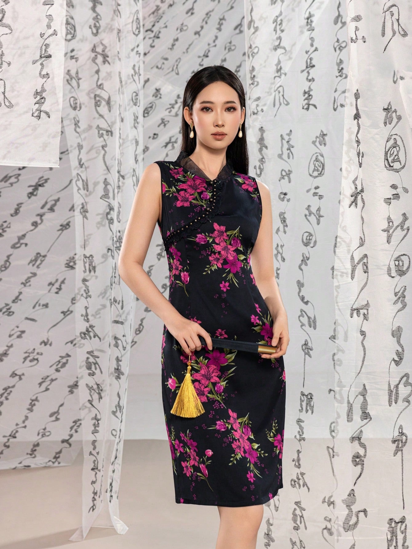 Sleeveless Tassel Fringe Floral Designs New Chinese Style Cheongsam Qipao Dress