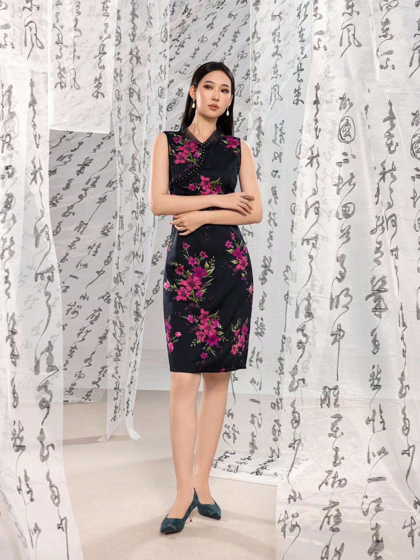 Sleeveless Tassel Fringe Floral Designs New Chinese Style Cheongsam Qipao Dress