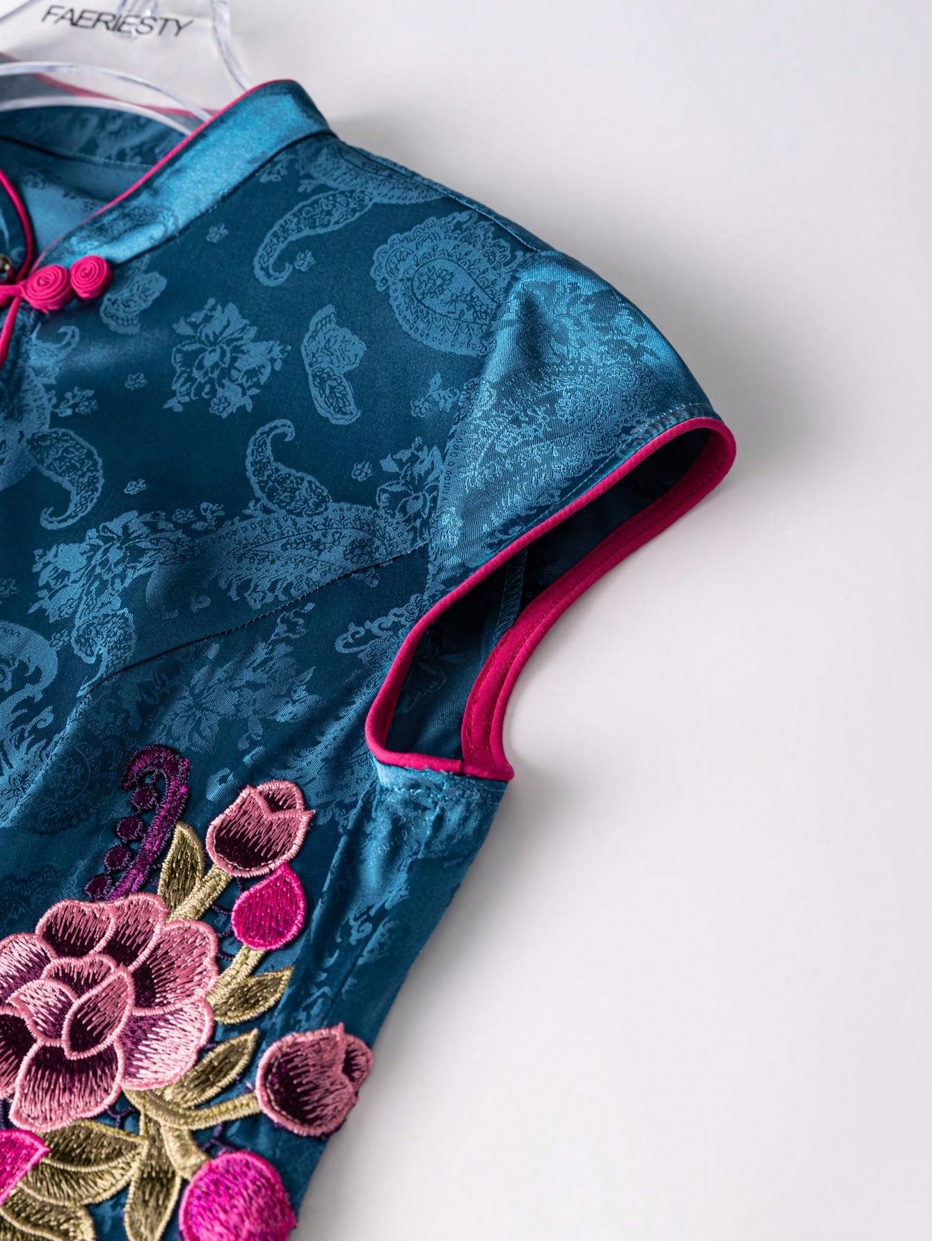 Short Sleeve Knot Button Split Thigh Jacquard Floral Designs New Chinese Style Cheongsam Qipao Dress