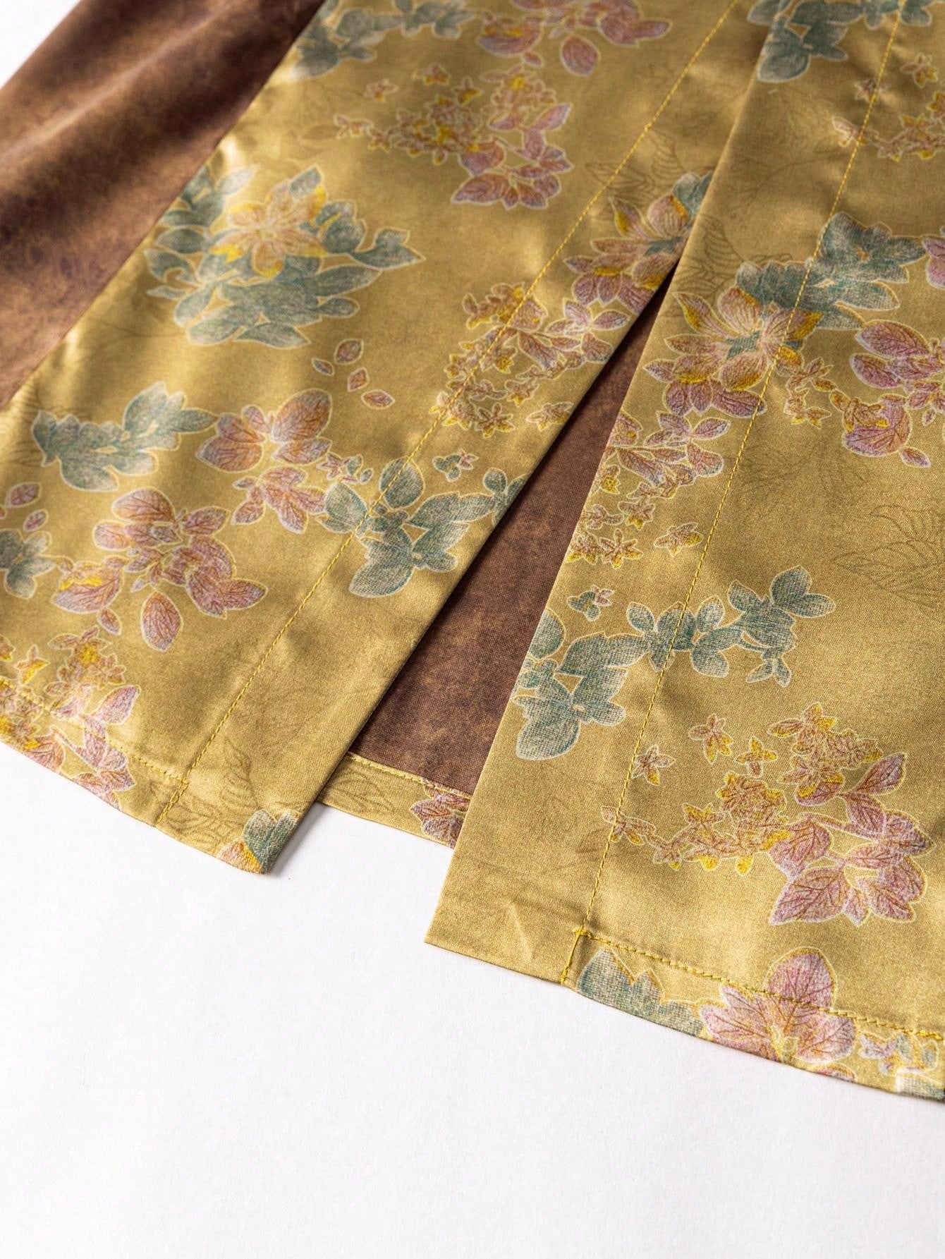 Sleeveless Floral Designs Contrast Color New Chinese Style Cheongsam Qipao Dress