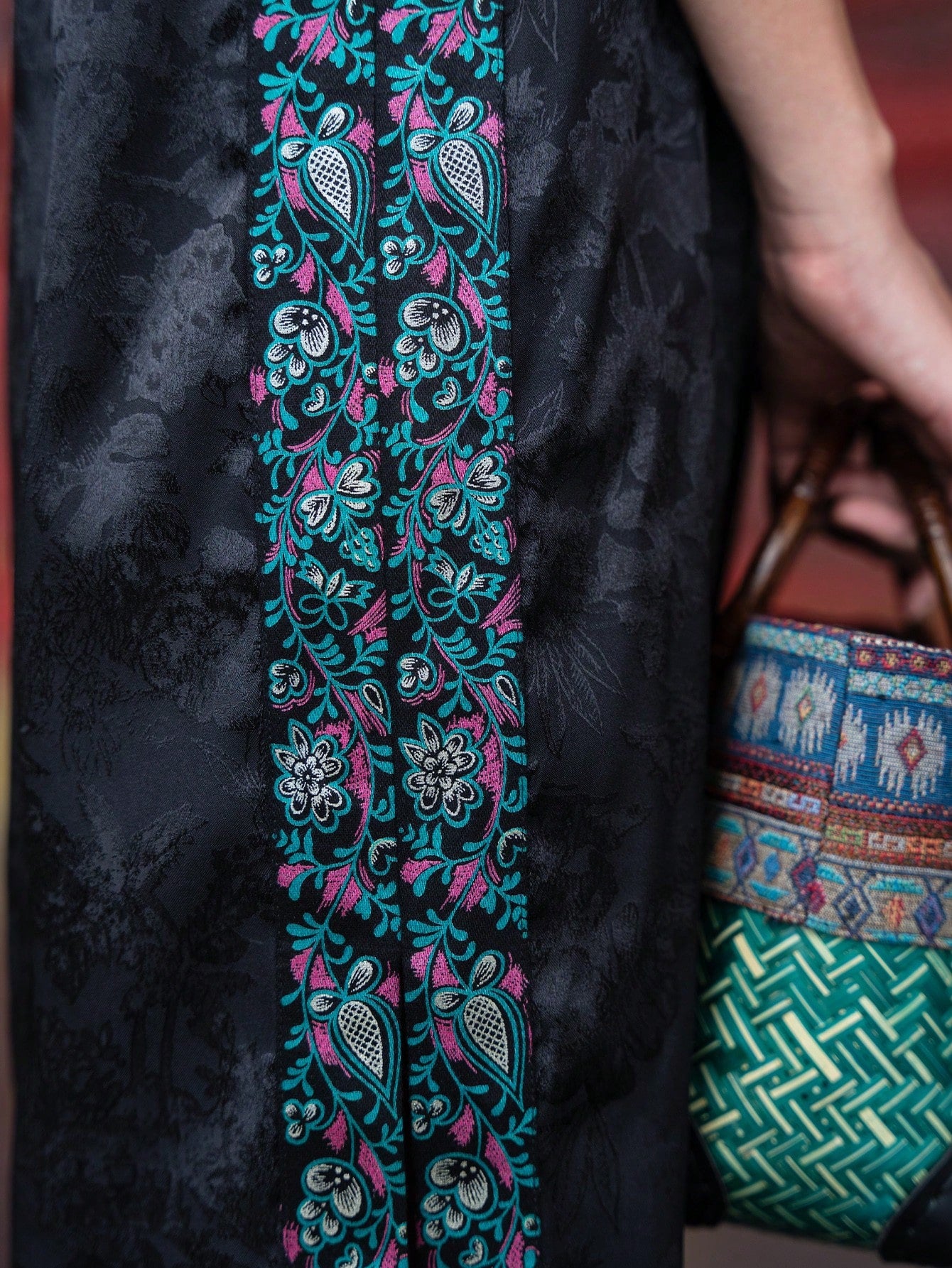 Short Sleeve Jacquard Floral Designs Slit New Chinese Style Cheongsam Qipao Dress