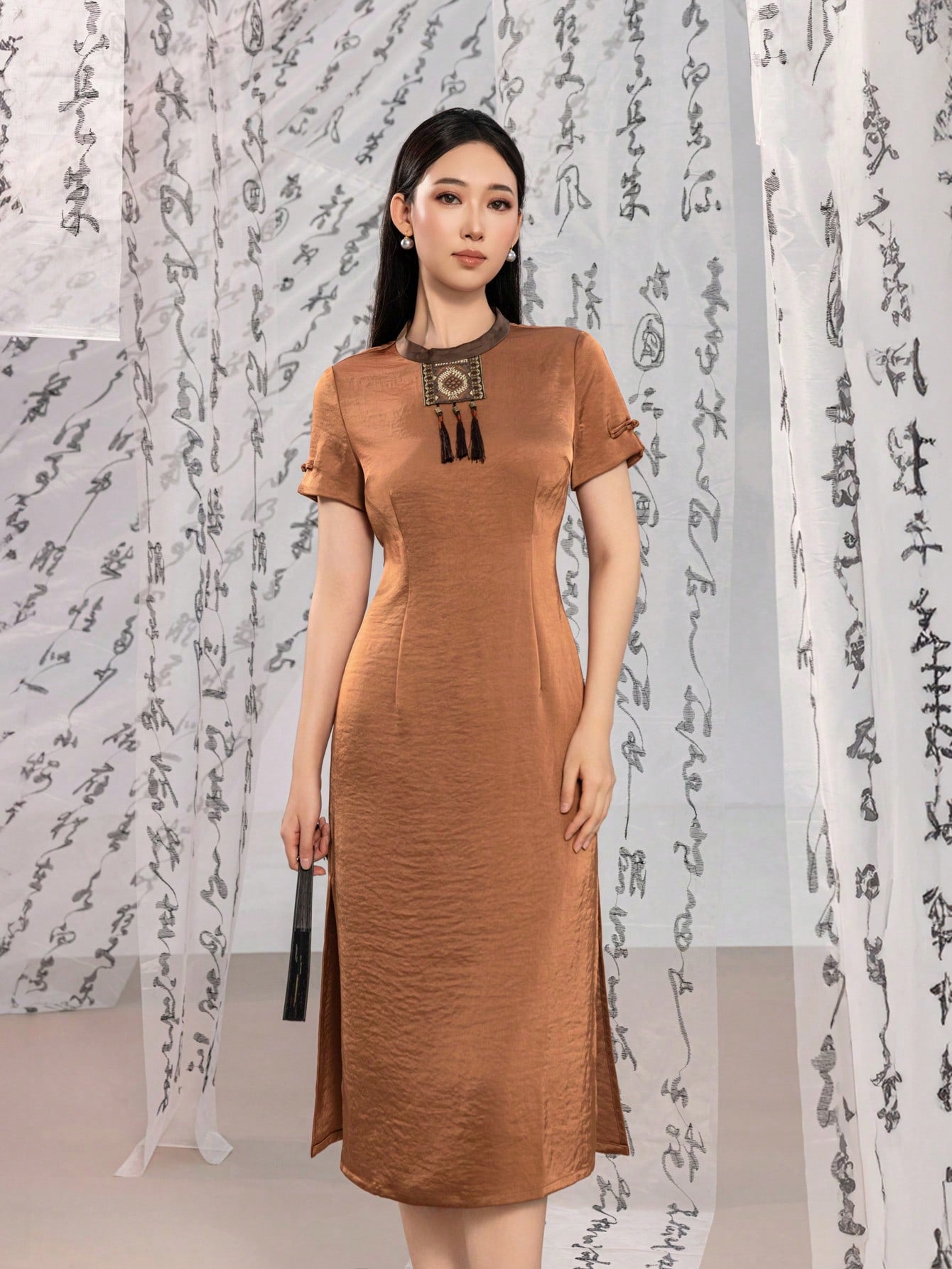 Short Sleeve Tassel Trim Split Thigh Satin New Chinese Style Cheongsam Qipao Dress