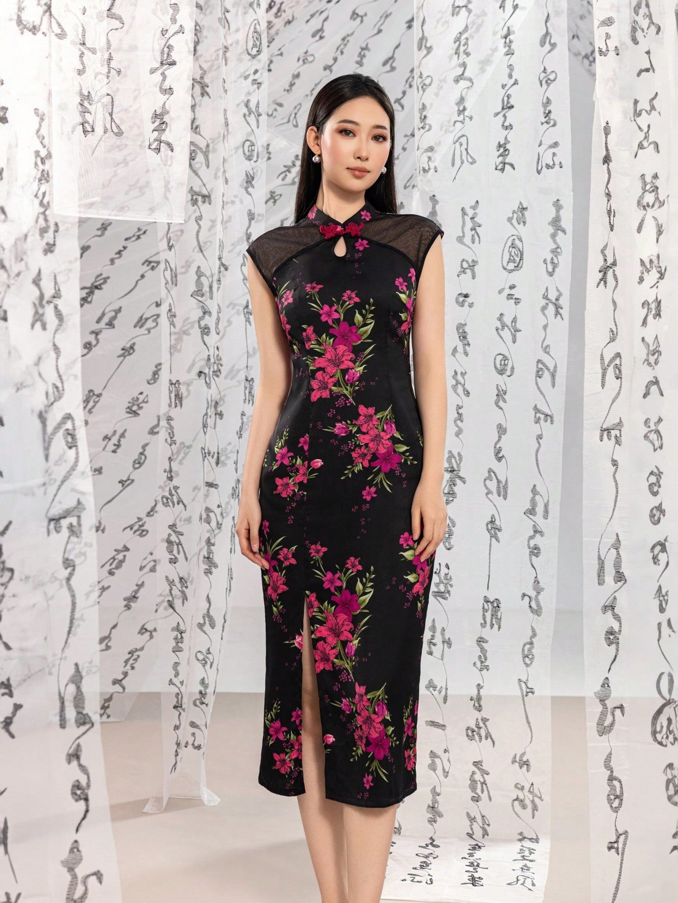 Sleeveless Drop Collar Floral Designs New Chinese Style Cheongsam Qipao Dress