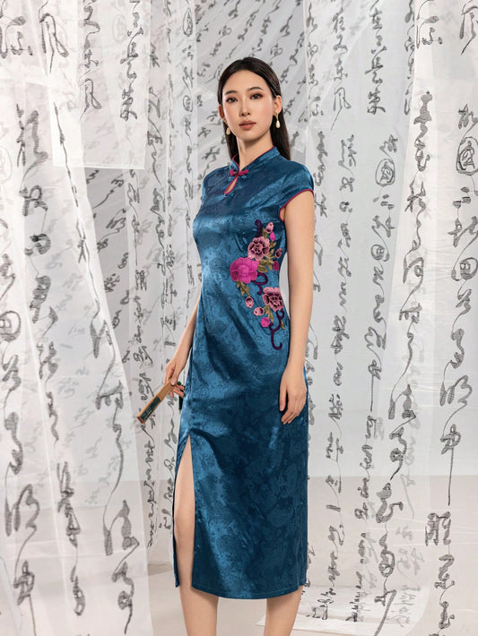 Short Sleeve Knot Button Split Thigh Jacquard Floral Designs New Chinese Style Cheongsam Qipao Dress