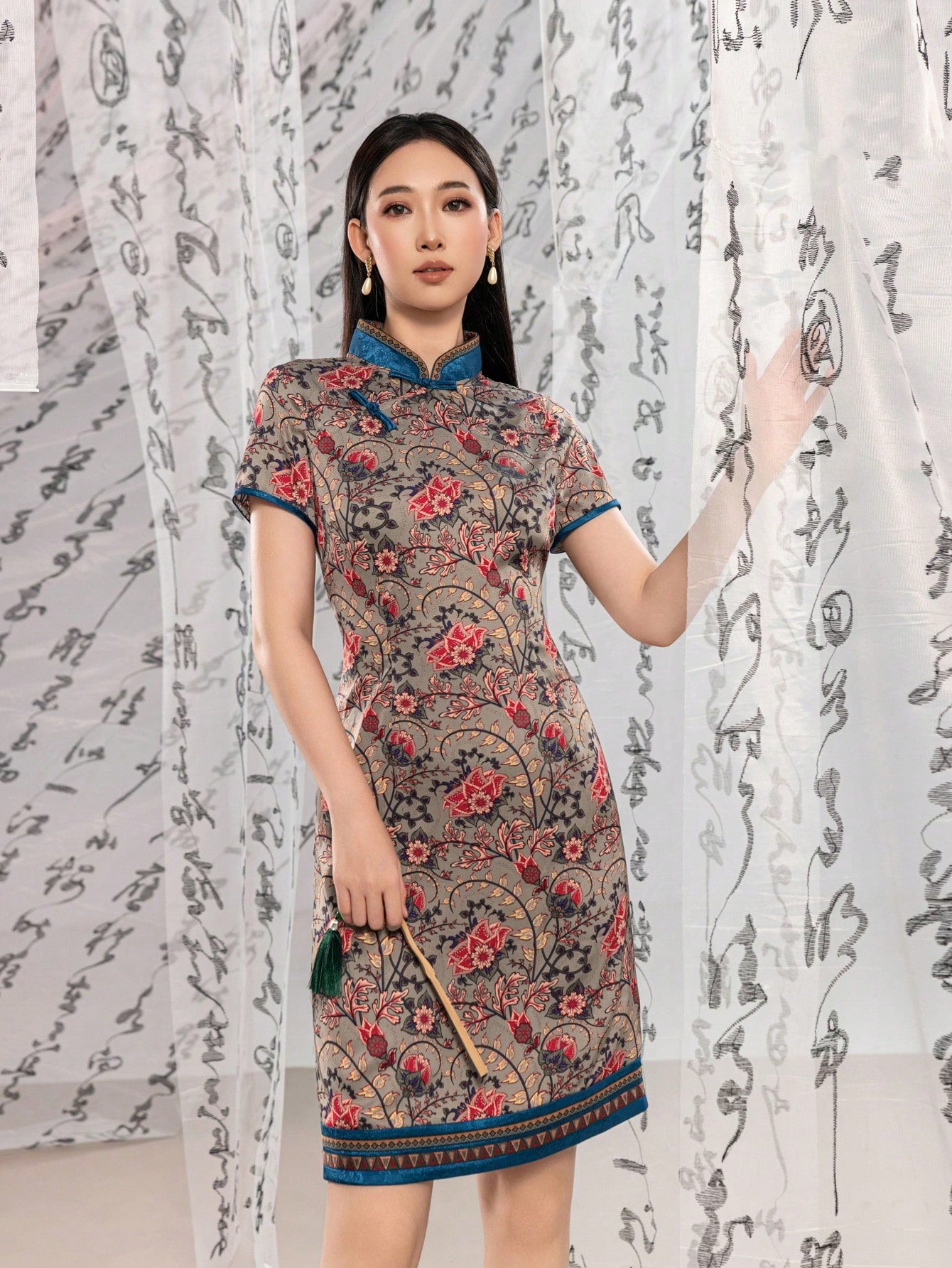 Short Sleeve Knot Button Floral Designs New Chinese Style Cheongsam Qipao Dress